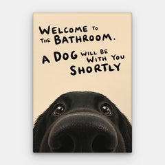 Välkommen till badrummet Dog Canvas — Canvas Vertical #01